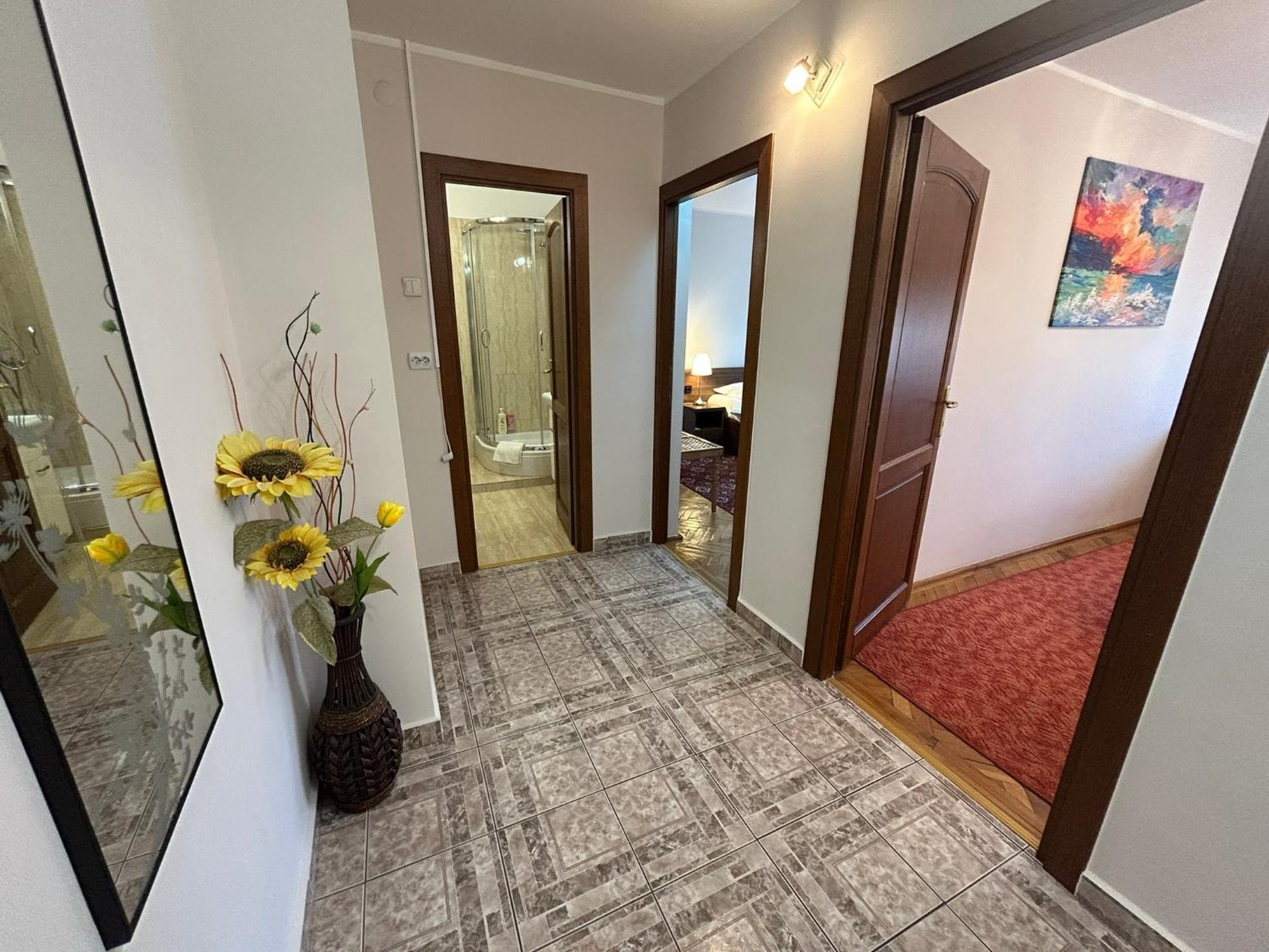 Apart. Premium Ultracentral, 3 Camere Loc Parcare. Ploieşti Exterior foto